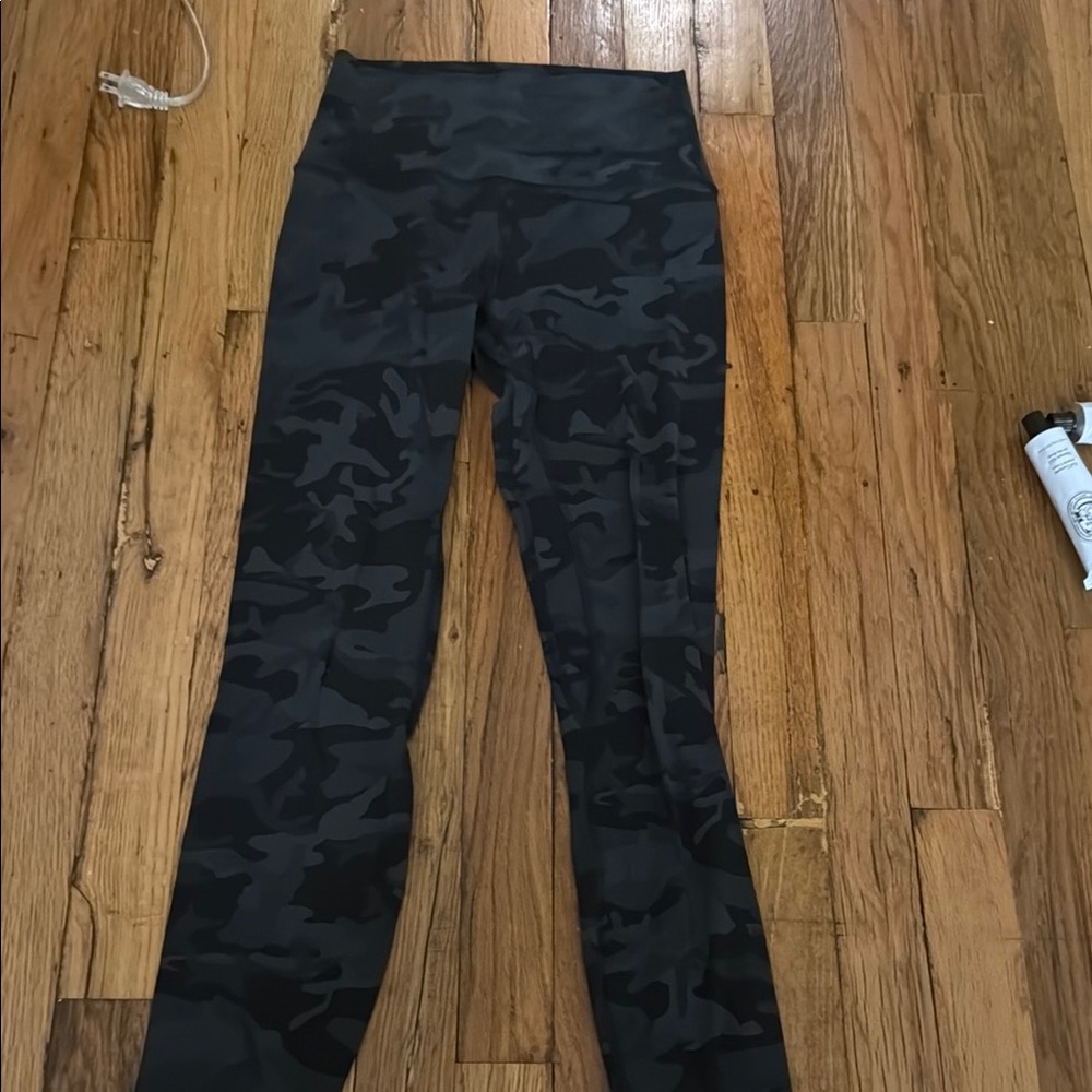 Lululemon Green Camouflage Leggings